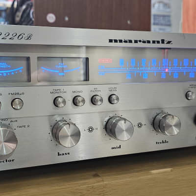 Marantz Model 2226B 26-Watt Stereo Solid-State Receiver 1970 - Silver with Metal Case image 4