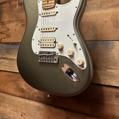 2012 Fender American Standard HSS Strat (Pre-Owned) - Jade Pearl Metallic w/case image 3