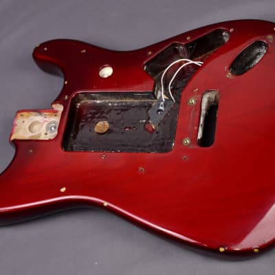 1997 Vintage Fender Stratocaster Plus Body Crimson Burst Original USA Strat 1990's image 7