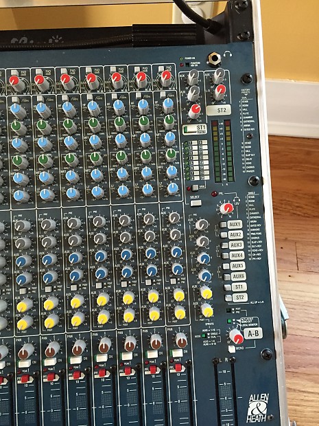 Allen & Heath MixWizard WZ16:2DX Mixer, Made in UK, with SKB Allen & Heath MixWizard WZ16:2DX Mixer, Made in UK, with SKB
