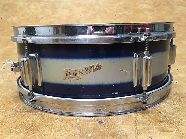 Rogers Luxor 5x14" 6-Lug Wood Snare Drum with Beavertail Lugs 1960s image 3