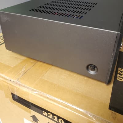 Superscope a210 High Fidelity 10W Integrated Amplifier image 7