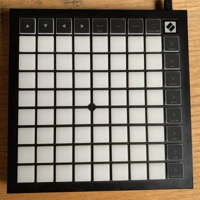Novation Launchpad Mini MKIII Pad Controller 2019 - Present - Black