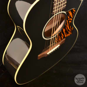 SOLD Gibson L-00 1930's Classic Ebony image 10