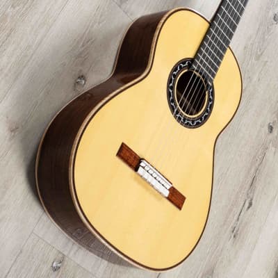 Cordoba Esteso SP Nylon Classical Acoustic Guitar, Solid European Spruce Top image 2