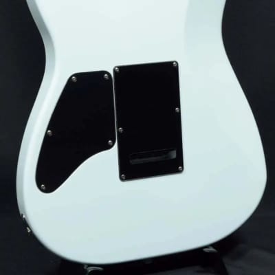 Fender MIJ Elemental Stratocaster 2023 - Nimbus White - HH image 5