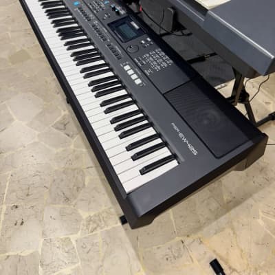 Yamaha PSR-EW425
