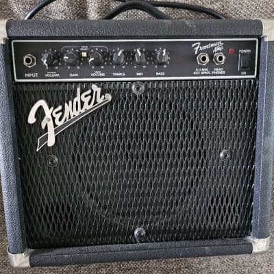 Fender Bullet Reverb 2-Channel 15-Watt 1x8