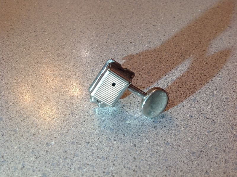 Squier by Fender Classic Vibe Vintage Modified Machine Tuner Reverb