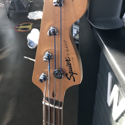 Squier Affinity Precision Bass 1999 - 2012 | Reverb Canada