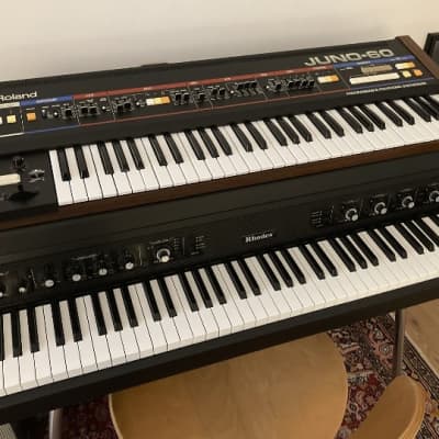 Roland Juno-60 61-Key Polyphonic Synthesizer 1982 - 1984 - Black (Serviced / Warranty)