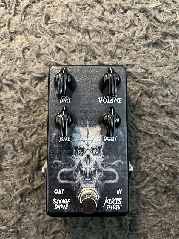 Airis Effects Savage Drive V3 2010's - Black | Reverb