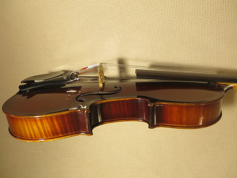NEW ARRIVAL: Beautiful Vintage Suzuki Violin No. 19, 1961, Japan, 4/4 -  Fully Maintained