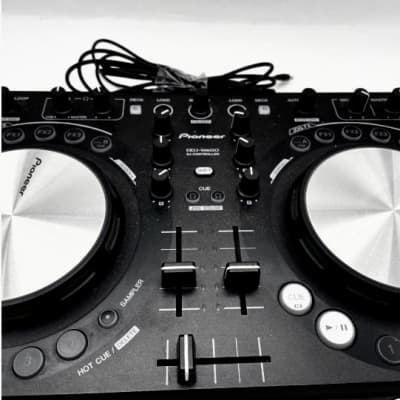 Pioneer DDJ-WeGO3 Compact DJ Controller with iOS Support | Reverb