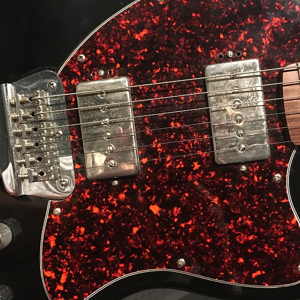 Fender Toronado Black | Reverb