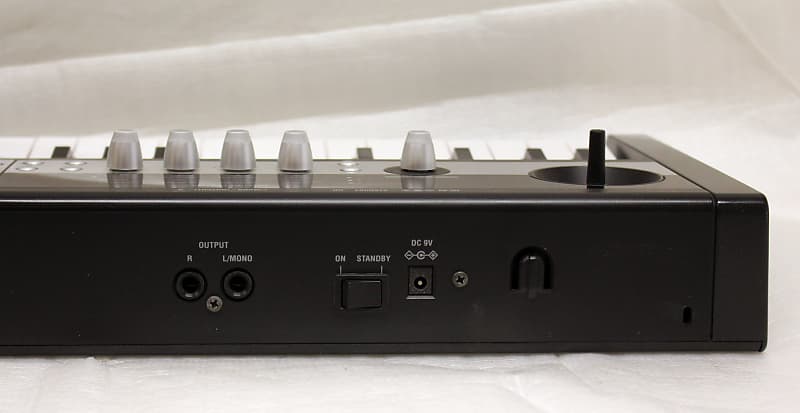 Korg Micro Station MW1 - 61-Key Natural Touch Mini Keyboard