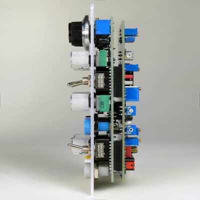 XR22 VCO FT - with amplitude modulation and FSK - banana version Helene image 5