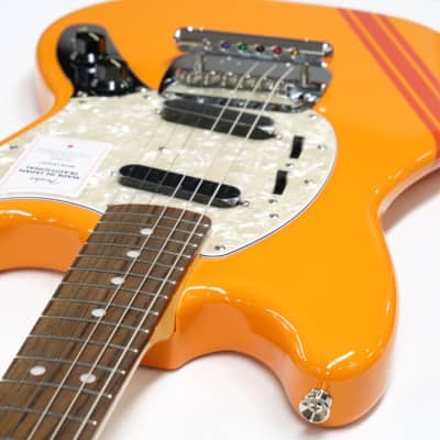 Fender Made in Japan 2021 Collection Traditional 60s Mustang SN:4804 ≒3.10kg 2021 Competition Orange image 3