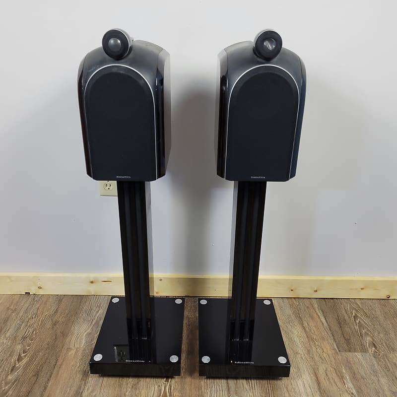 Pair of Bowers & Wilkins PM1 local pickup only Milwaukee WI image 1
