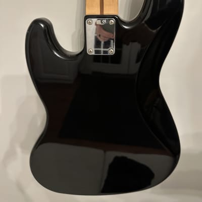 Fender American Standard Jazz Bass with Rosewood Fretboard + Badass Bridge + Pickup Selector Button 2014- Black image 8