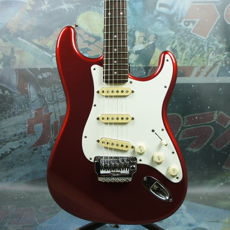 Fender Stratocaster Contemporary ST-562 E Serial 1987 Candy