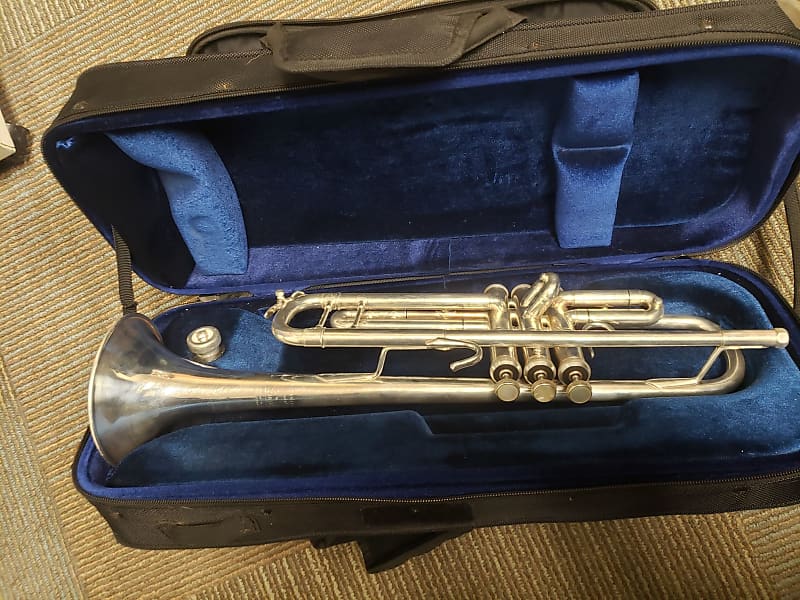Bach Stradivarius 180S37 Silver Trumpet! Serviced, Reverb Australia