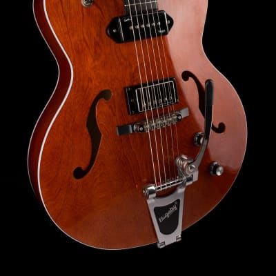 Pre Owned Godin 5th Ave. Uptown With Bigsby Havana Brown With Case image 9