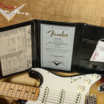 Fender - 2019 Vintage Custom '62 - Stratocaster® Electric Guitar - Maple Neck - 3-Color Sunburst - x5035 image 17