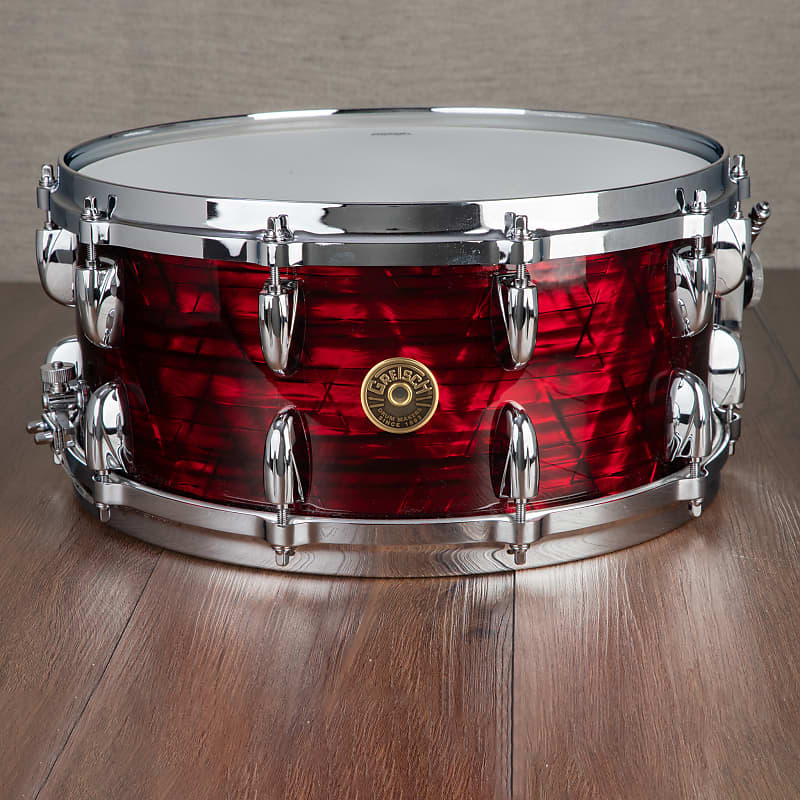 Gretsch USA Custom 14x6.5-Inch Snare Drum - Ruby Red Pearl