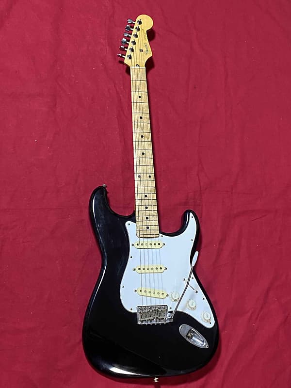 Fender Japan ST-33M F Serial 1980's Fujigen Electric Guitar