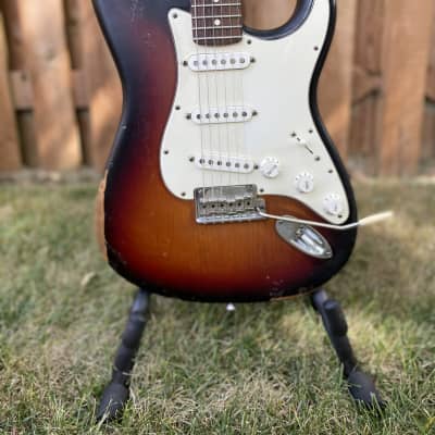 Fender American Standard Stratocaster with Rosewood Fretboard 2008 - 2016 - 3-Color Sunburst image 3