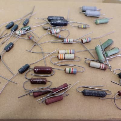 Vintage Resistors Mixed values 775 items image 10