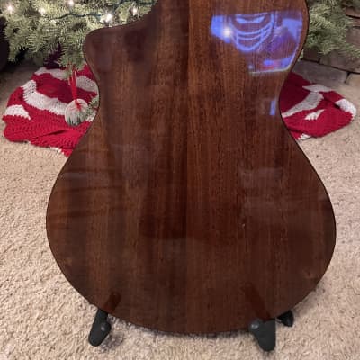 Breedlove Pursuit Concert Cutaway Acoustic/Electric Guitar image 5