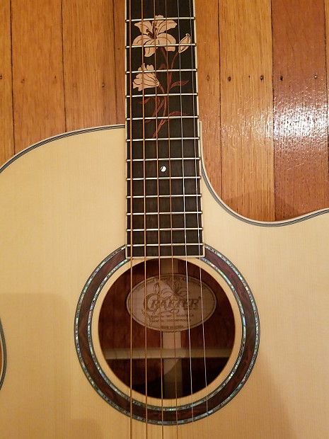 crafter guitar original (bubinga flower)