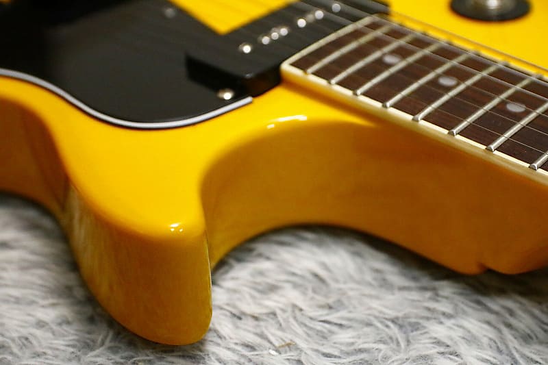 Blitz by Aria BLP-SPL Yellow Les Paul Special P90 type model Blitz by Aria BLP-SPL Yellow Les Paul Special P90 type model