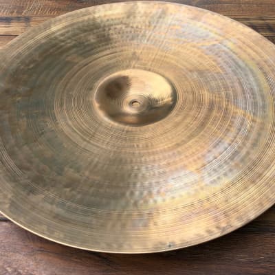 Zildjian Avedis 60's 20" Ride Cymbal - 2450 grams / Good Condition image 7