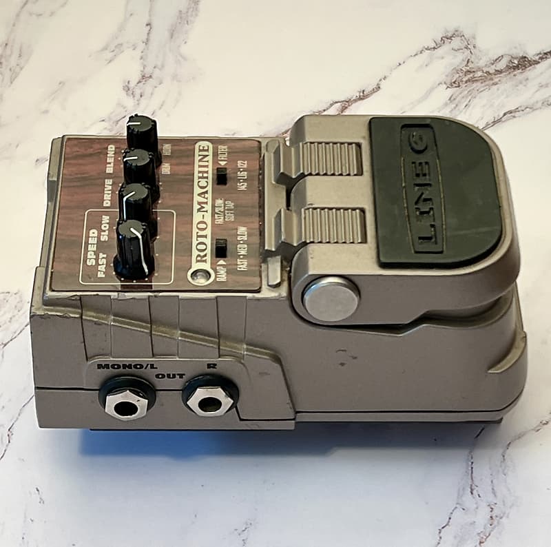 Line 6 Tonecore Roto Machine Rotary Leslie Speaker Simulator Effects Pedal
