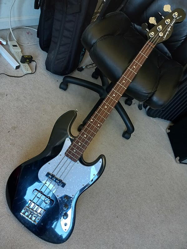 Offer or Auction 3/13 : Rare 1966 Saturday Night Special JBC-32 Lawsuit  Jazz Bass