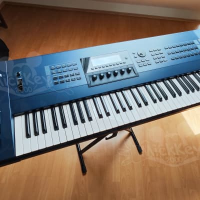 Yamaha EX5 Multi Engine Synthesizer Workstation excellent condition