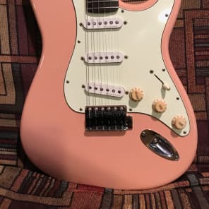 Fender Stratocaster Shell Pink image 2