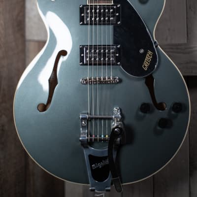 Gretsch G2622T Streamliner Center Block Double-Cut with Bigsby, Laurel Fingerboard, Broad’Tron BT-2S Pickups, Stirling Green Electric Guitar 2806100542 image 2