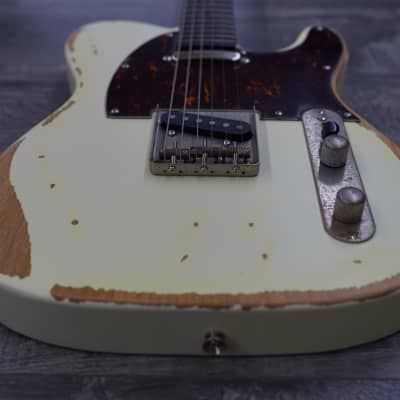 AIO TC3 Relic Electric Guitar - Olympic White (Brown Pickguard) w/ Gator GC-Electric-A Case image 7