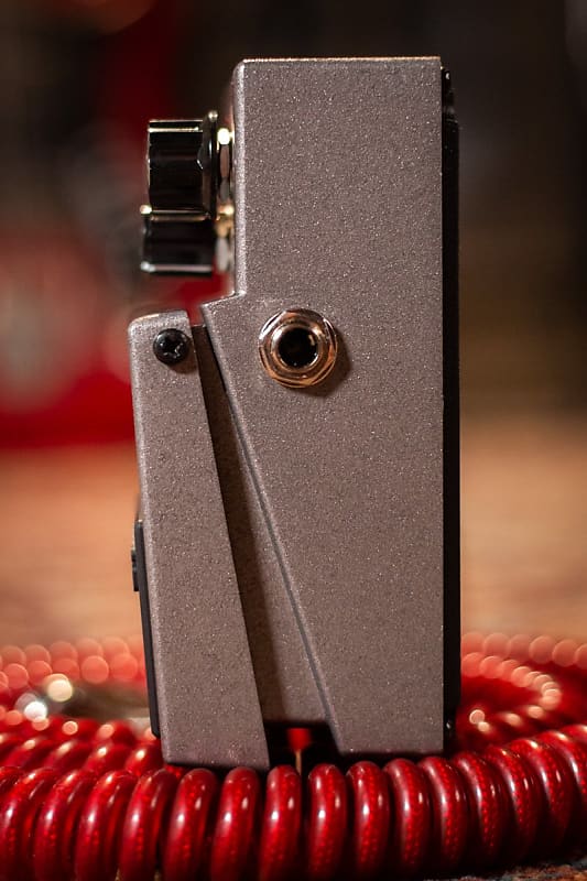 Boss FZ-1W Fuzz Waza Craft | Reverb Boss FZ-1W Fuzz Waza Craft | Reverb