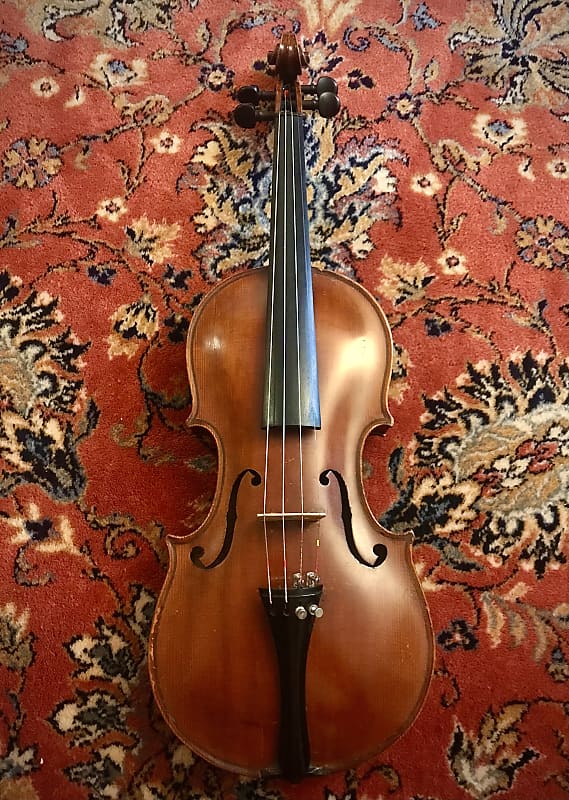 French Violin image 1