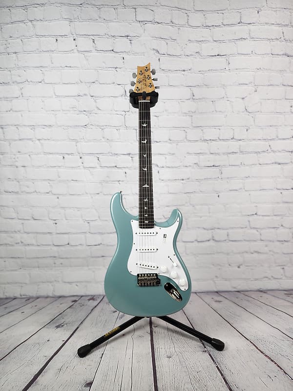 PRS Silver Sky Polar Blue – Ish Guitars