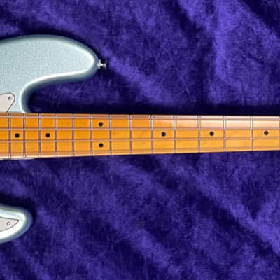Fender AM. Pro II Jazz, Mystic Surf Green / Maple image 2