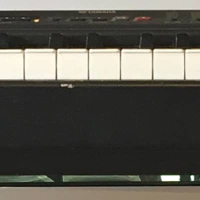 Yamaha P-80 88-Key Digital Electronic Piano Keyboard image 6