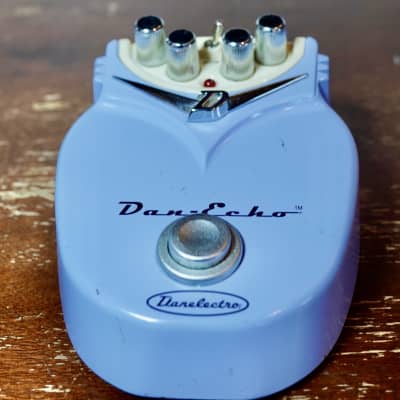 Danelectro Dan Echo 2000s - Lavender for sale