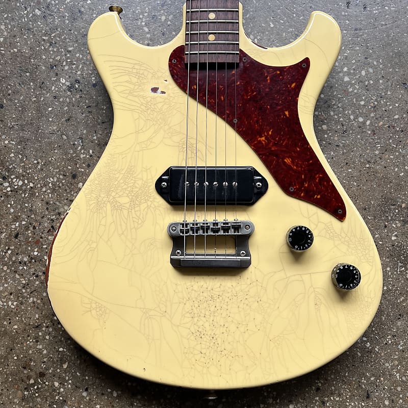 Knaggs Keya J D1 Relic 2020 - TV Yellow image 1