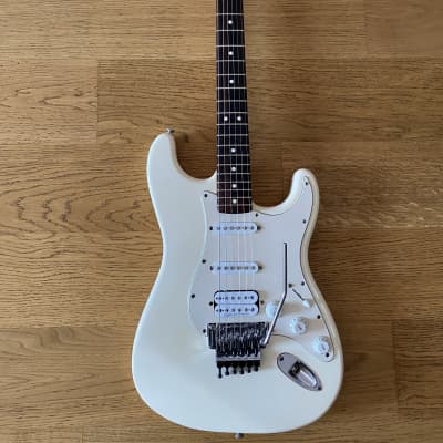 Fender Richie Sambora Signature Standard Stratocaster 1994 - 2002 - Arctic White for sale